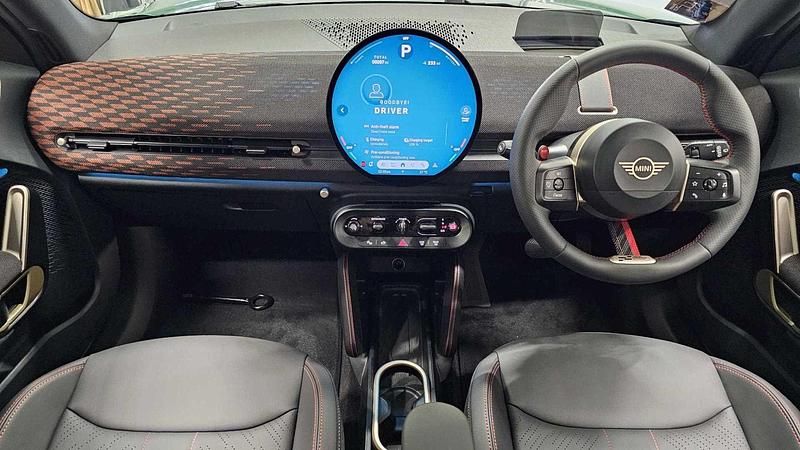 Used Mini Cooper 186 kW (254 HP) 2025 Green Hatchback