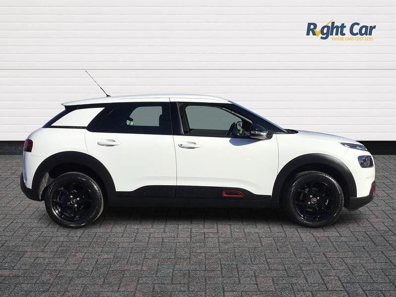 Used Citroën C4 Cactus Feel 2018 White Hatchback