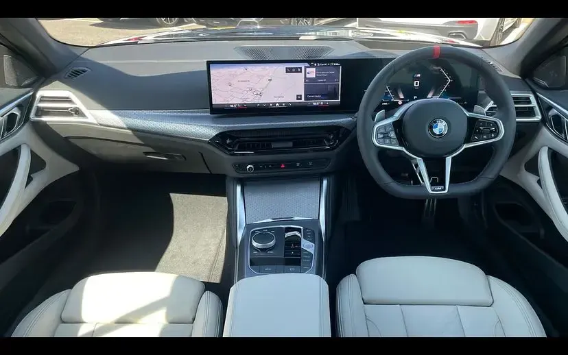 New BMW M440 M Sport 387 HP (284 kW) 2026 Black sapphire metallic paint Sedan