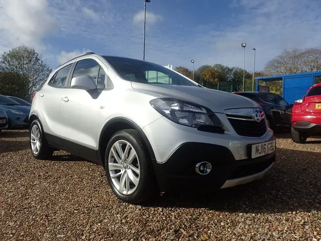 Used Vauxhall Mokka S 115 HP (84 kW) 2016 Silver SUV