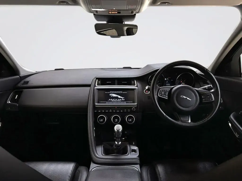 Used Jaguar E-Pace S 150 HP (110 kW) 2019 White SUV