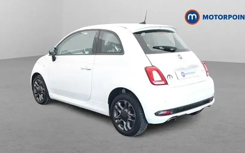 Used Fiat 500 69 HP (50 kW) 2022 White Hatchback
