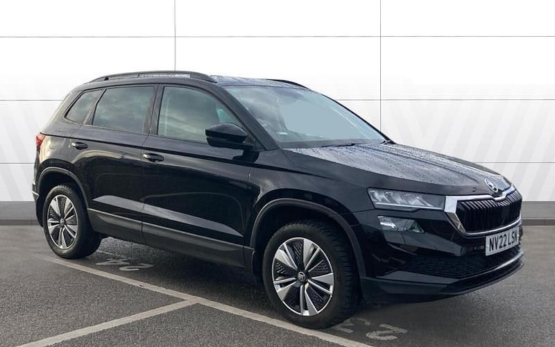 Used 2023 Skoda Karoq SE Drive SUV | £18,607 (Fair price) - Image 1/4