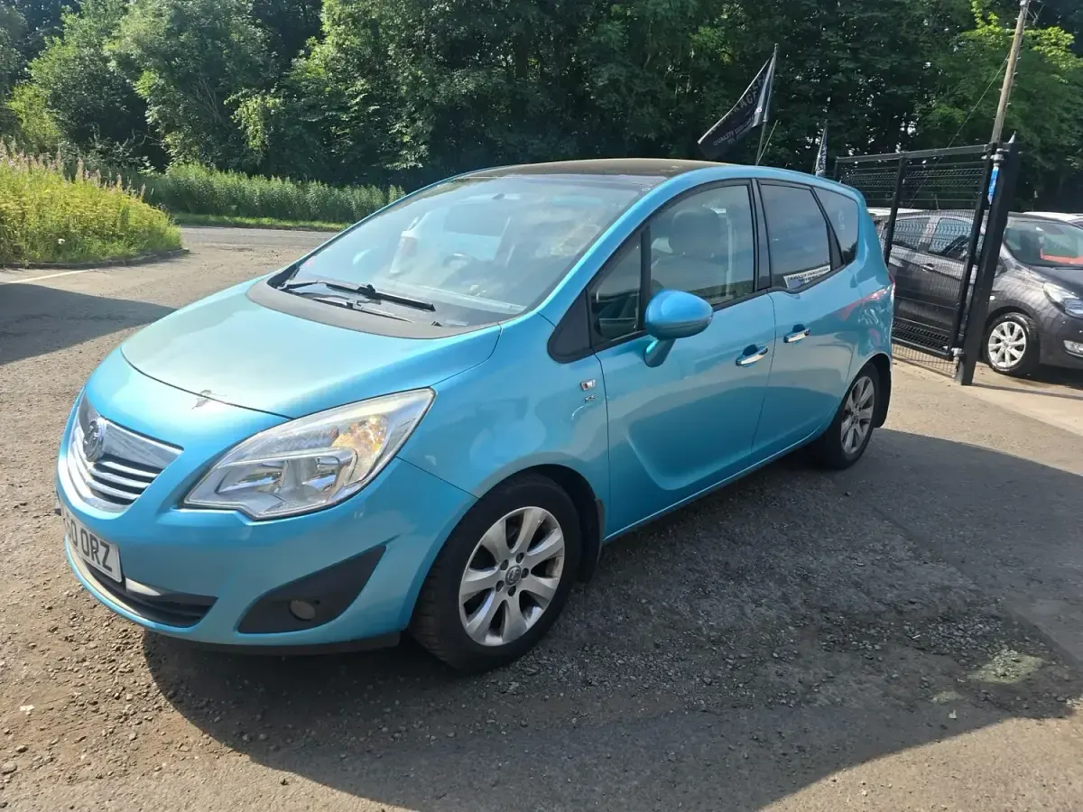 Used Vauxhall Meriva 2011 Blue MPV