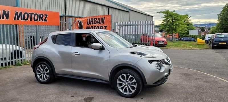 Silver Used 2015 Nissan Juke Tekna SUV | £4,750 (Fair price) - Image 1/4