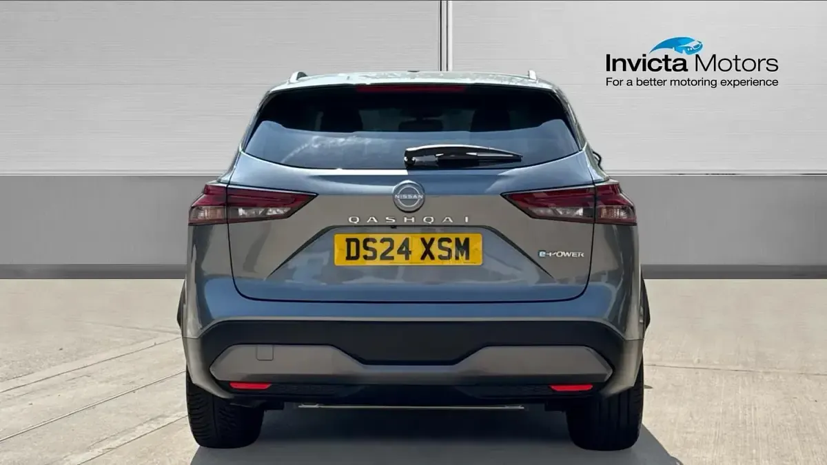 Used Nissan Qashqai N-Connecta 190 HP (139 kW) 2024 Grey SUV