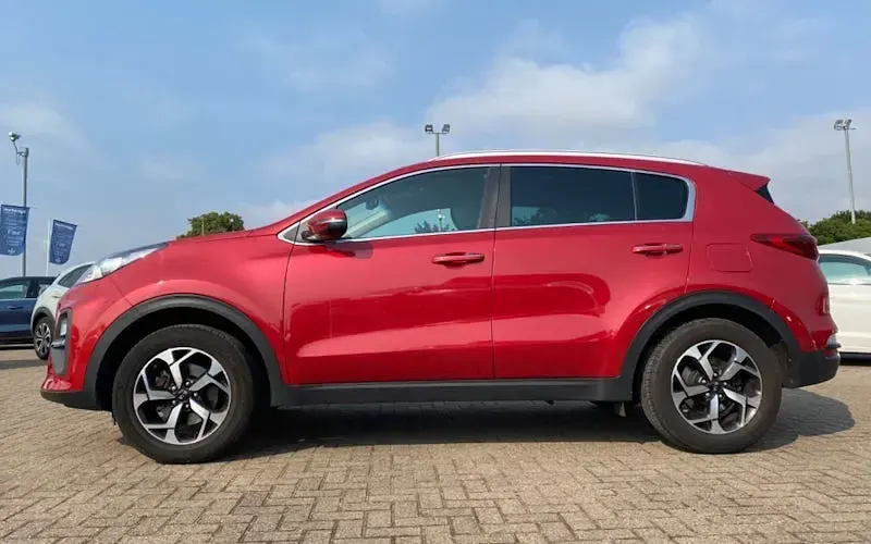Used Kia Sportage 132 HP (97 kW) 2021 Red SUV