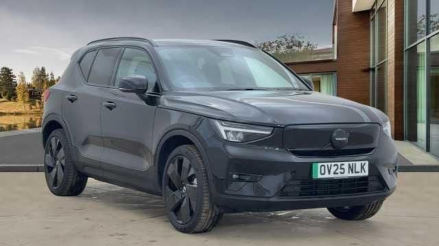 Onyx black Used 2025 Volvo EX40 Plus SUV | £35,980 (Expensive) - Image 1/4