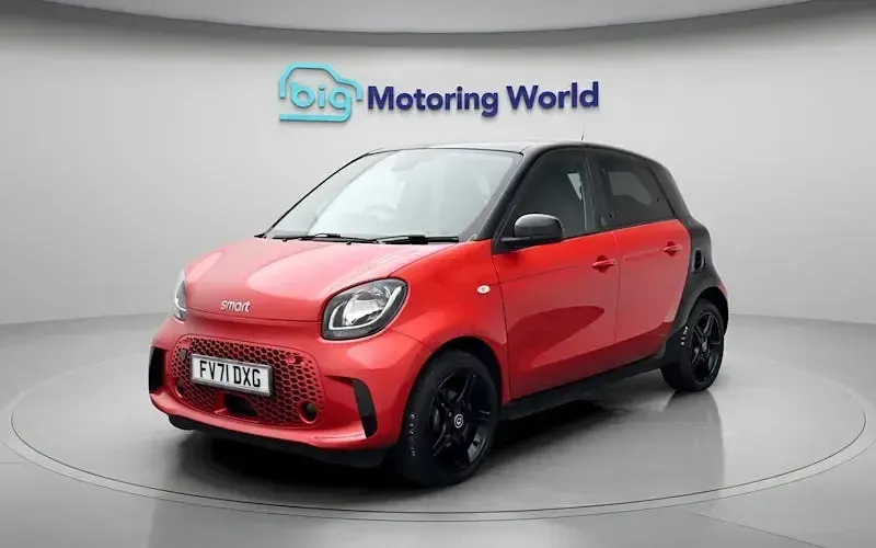 Used Smart ForFour Electric Drive Premium 60 kW (82 HP) 2022 Red and black Hatchback