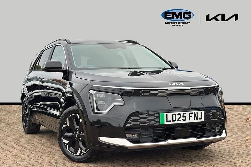 Black Used 2025 Kia e-Niro SUV | £26,295 (Good price) - Image 1/3