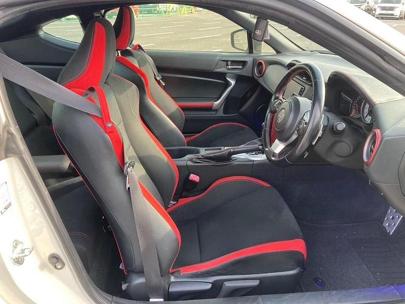 Used Toyota GT86 GT 2016 White Coupe