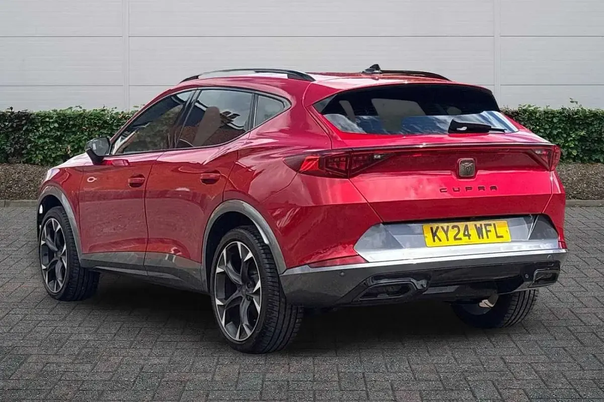 Used Cupra Formentor 150 HP (110 kW) 2024 Red SUV