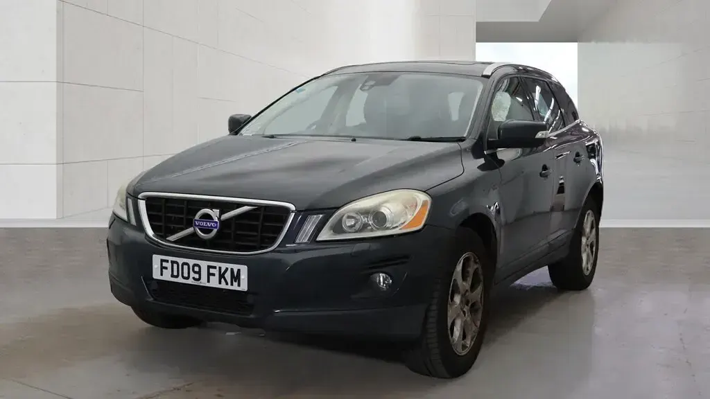 Used Volvo XC60 SE Lux 2009 Grey SUV