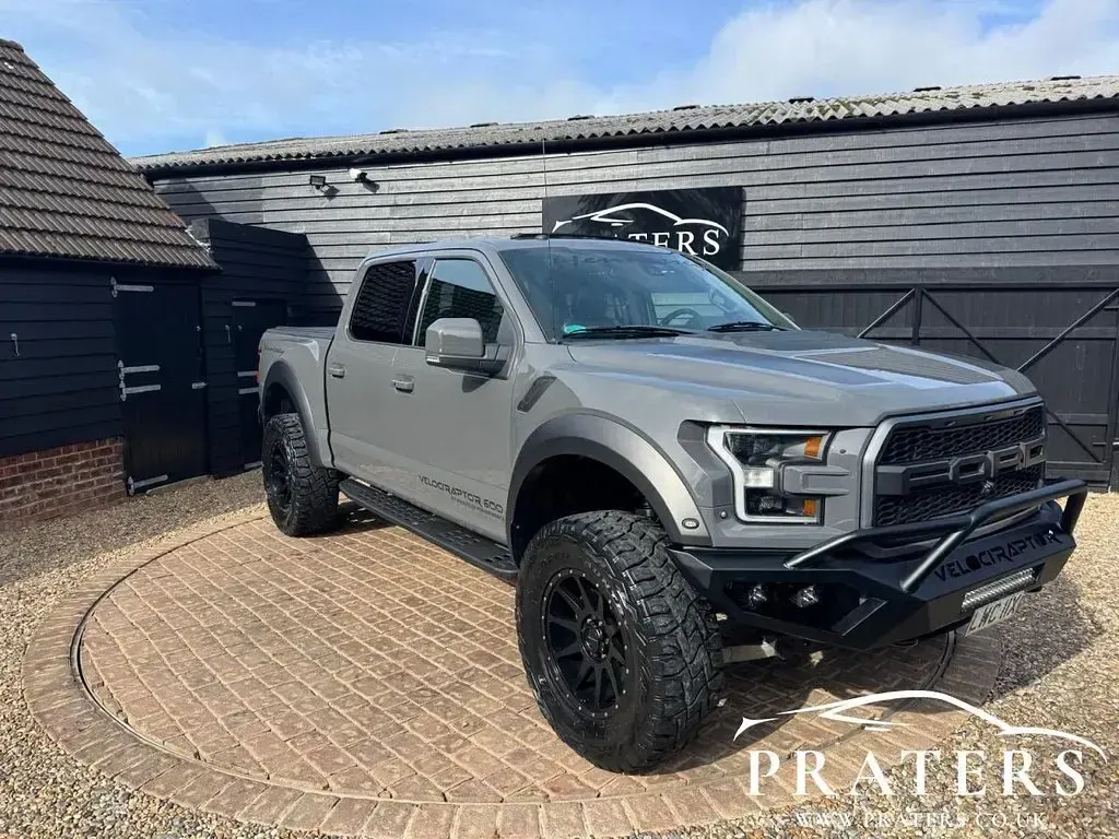 Used Ford F-150 Raptor 2017 Grey Pickup