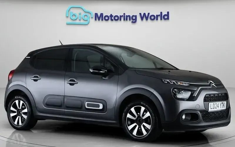 Used Citroën C3 PureTech 110 HP (80 kW) 2024 Hatchback