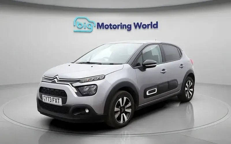 Usado Citroën C3 PureTech 110 HP (80 kW) 2023 Cinzento Citadino