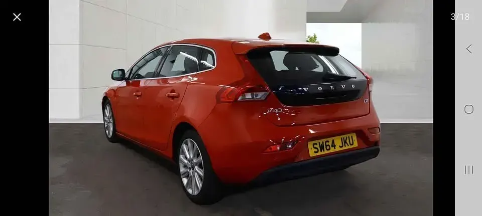Used Volvo V40 SE Lux 115 HP (84 kW) 2014 Red Hatchback