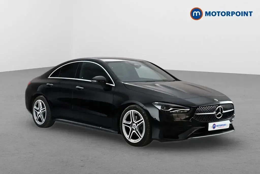 Usado Mercedes CLA180 Executive 136 CV (100 kW) 2024 Berlina