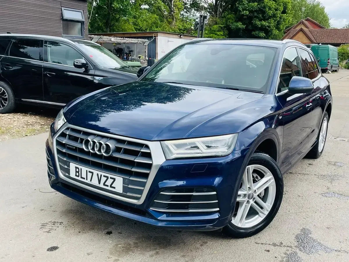 Used Audi Q5 S-Line 190 HP (139 kW) 2017 Blue SUV