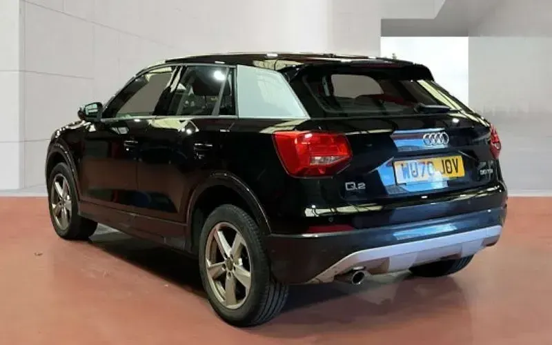 Used Audi Q2 Sport 116 HP (85 kW) 2020 Black SUV