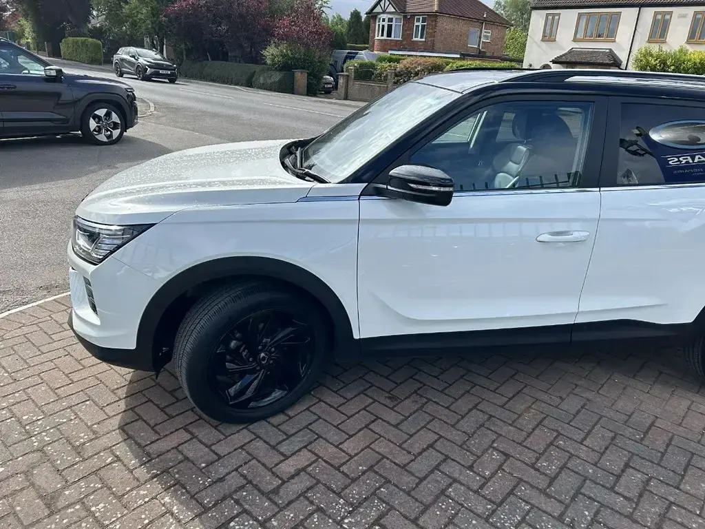 Used KGM Korando 163 HP (119 kW) 2025 White SUV