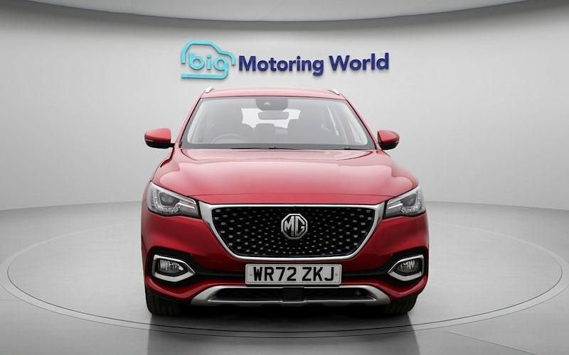 Used MG HS Excite 162 HP (119 kW) 2023 Red SUV