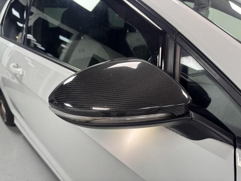 Used VW Golf VII R 400 HP (294 kW) 2016 White Hatchback