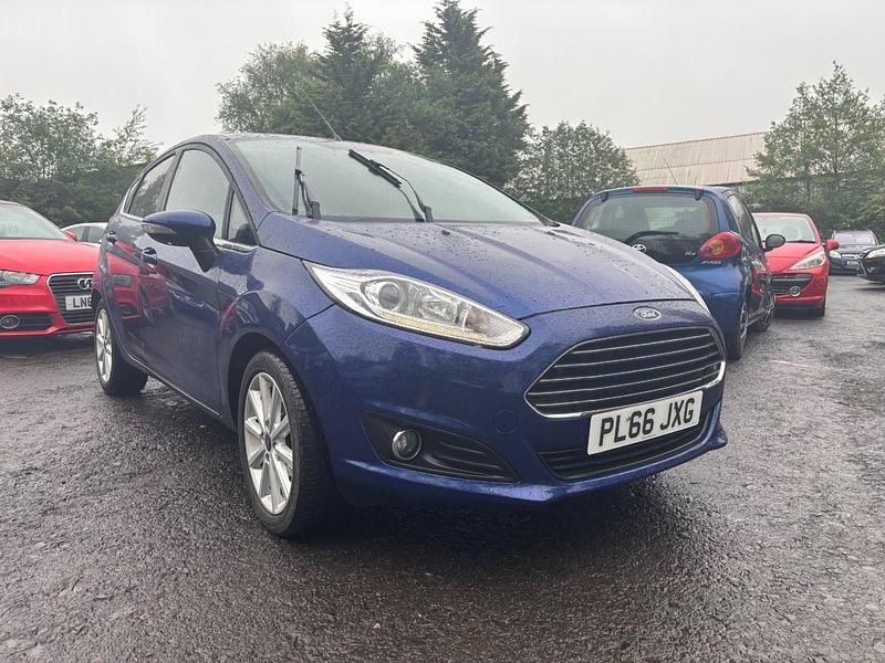 Used Ford Fiesta Titanium 2017 Blue Hatchback