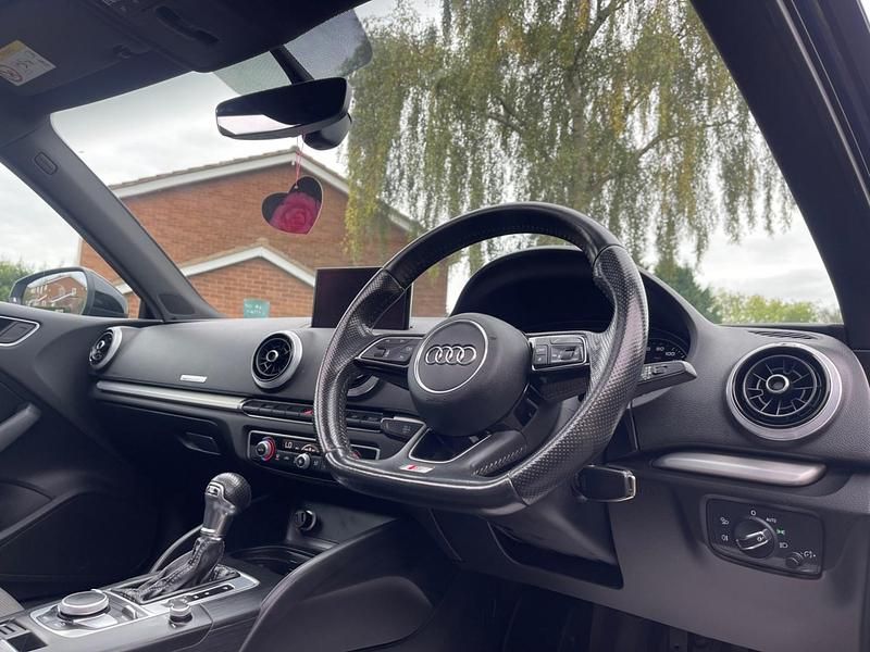 Used Audi A3 Black Edition 184 HP (135 kW) 2017 Blue Hatchback