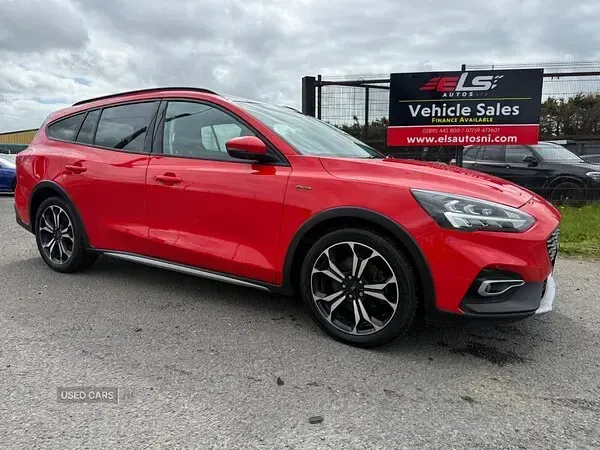 Used Ford Focus Active X 150 HP (110 kW) 2021 Red Estate