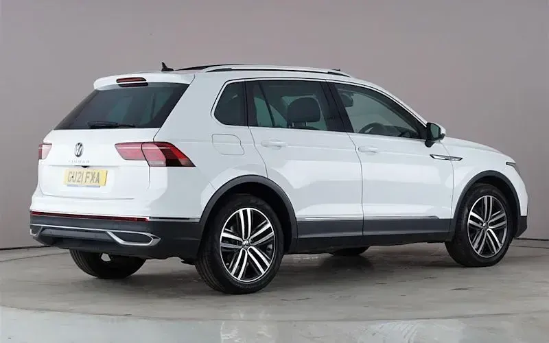 Begagnad VW Tiguan Elegance 150 HK (110 kW) 2023 SUV