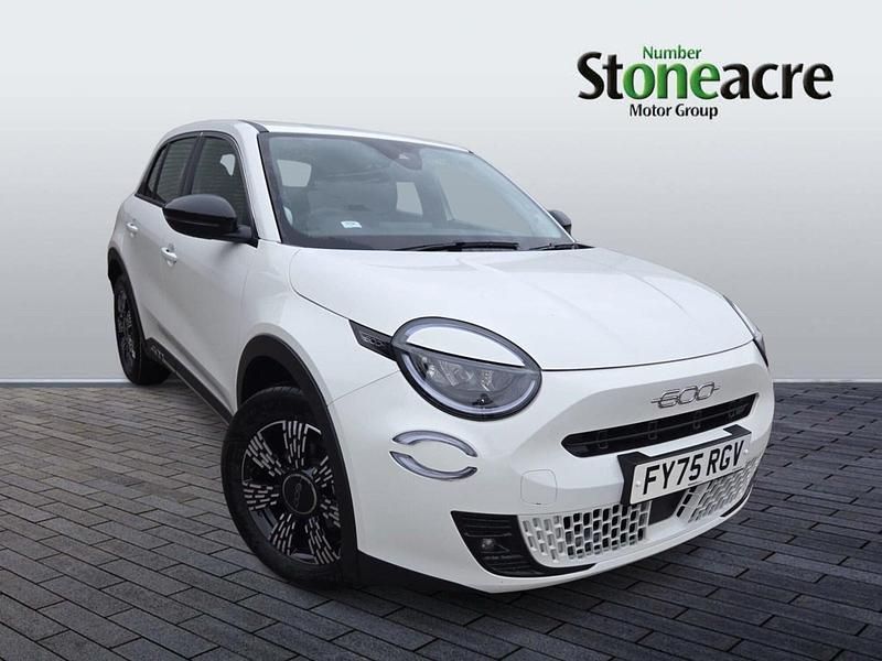 White New 2025 Fiat 600 Hatchback | £18,890 - Image 1/4