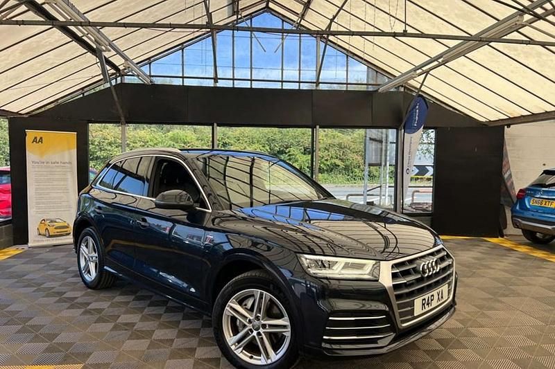 Blue Used 2018 Audi Q5 S-Line SUV | £15,895 (Good price) - Image 1/1