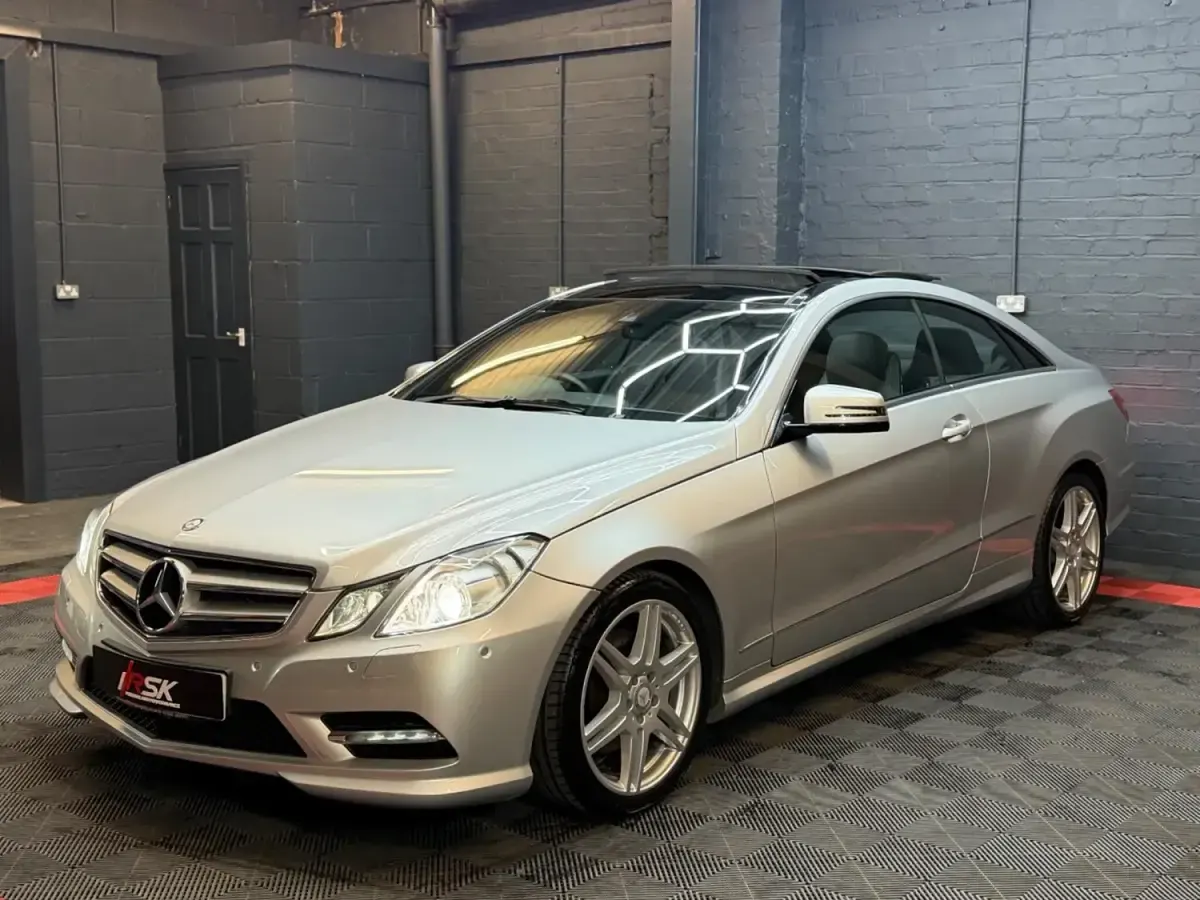 Używany Mercedes E350 2013 Srebrny Coupe