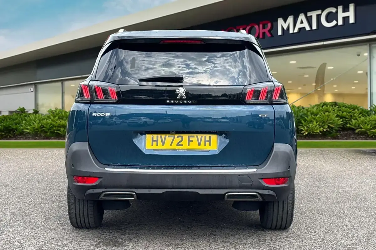 Used Peugeot 5008 GT 130 HP (95 kW) 2022 Blue SUV