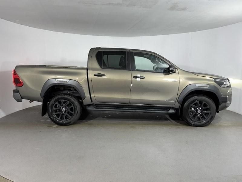 New Toyota HiLux 2026 Brown Pickup
