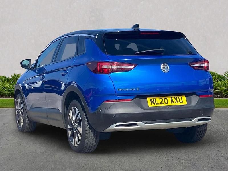 Used Vauxhall Grandland X SRi 130 HP (95 kW) 2020 Blue SUV