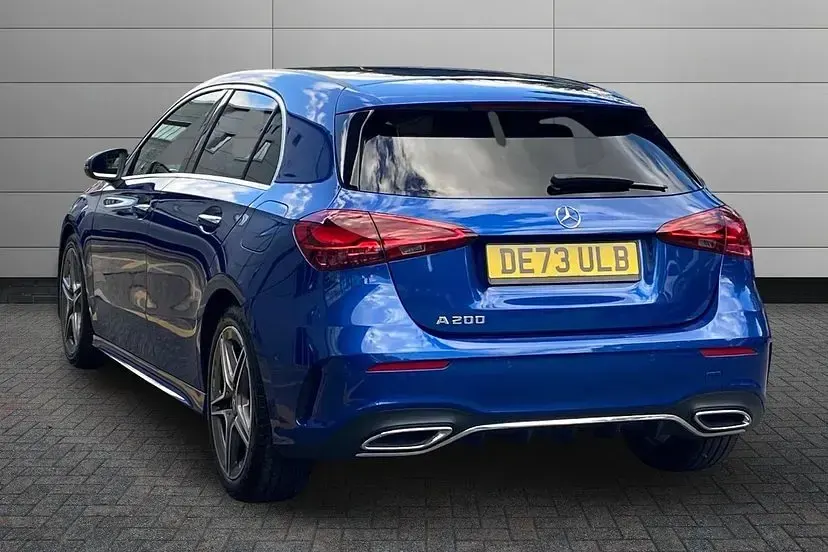 Used Mercedes A200 Executive 175 HP (128 kW) 2023 Blue Hatchback