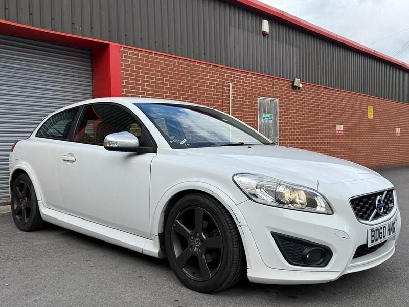 Used Volvo C30 R-Design 115 HP (84 kW) 2010 White Hatchback