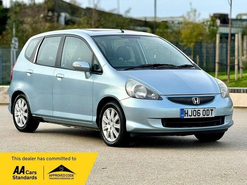Used Honda Jazz SE 83 HP (61 kW) 2006 Blue Hatchback