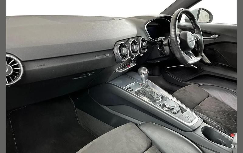 Used Audi TT S-Line 194 HP (142 kW) 2023 White Coupe