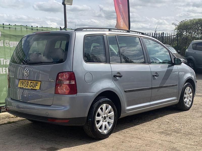 Used VW Touran S 105 HP (77 kW) 2009 Grey MPV