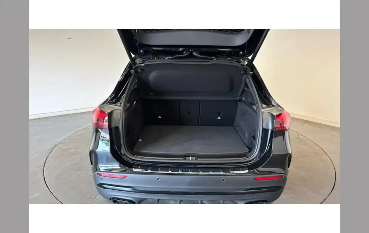 Used Mercedes GLA200 AMG Line Premium 161 HP (118 kW) 2025 Black SUV
