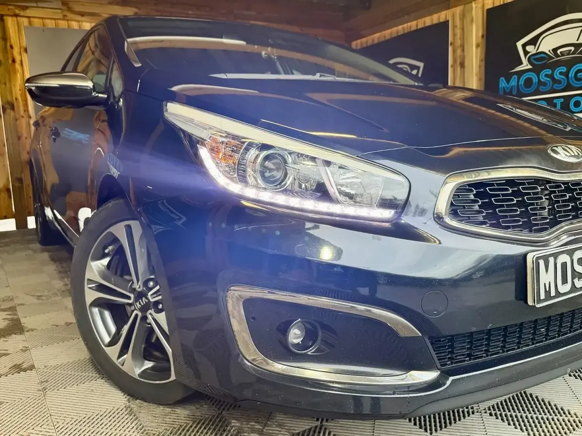 Used Kia Ceed 136 HP (100 kW) 2016 Black Hatchback