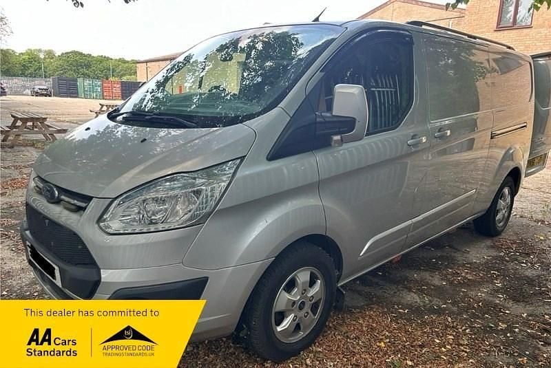 Used Ford Transit Custom Limited 125 HP (91 kW) 2016 Silver Van