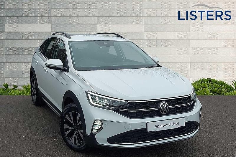 Pure white Used 2025 VW Taigo Life SUV | £20,990 (Fair price) - Image 1/4