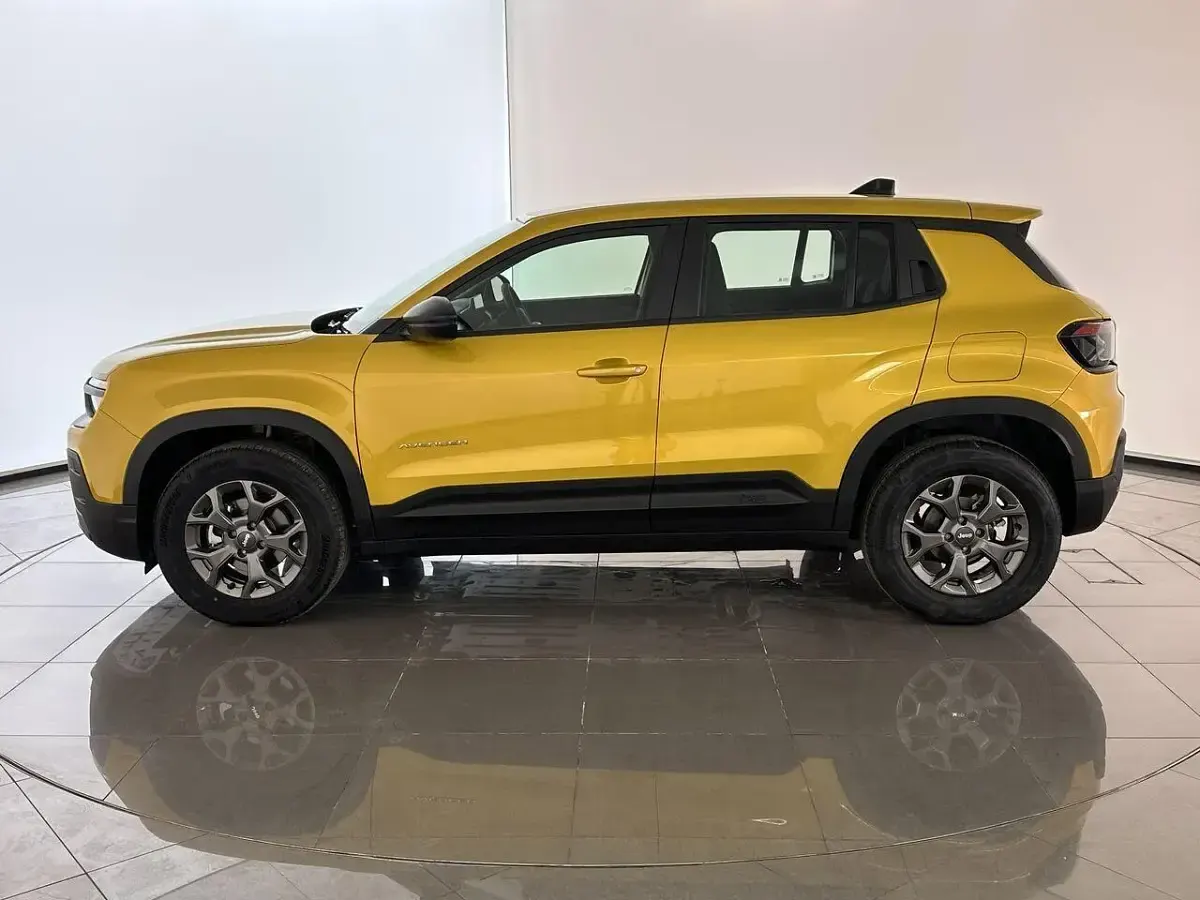 New Jeep Avenger Longitude 100 HP (73 kW) 2026 SUV