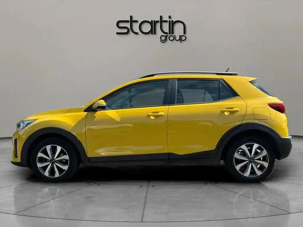 Used Kia Stonic Play 2021 Yellow SUV