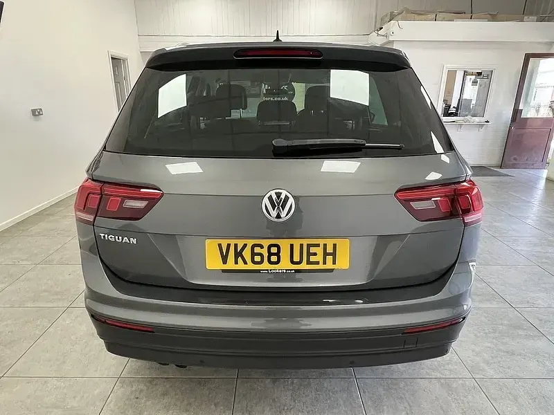 Used VW Tiguan SE 150 HP (110 kW) 2018 Grey SUV