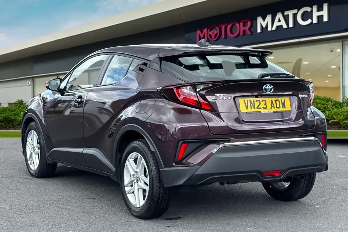 Used Toyota C-HR 2023 Purple SUV